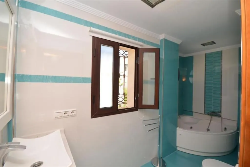 Villas Away,3 Bedroom Villa, Private Pool, Sea Views, Nerja Malaga